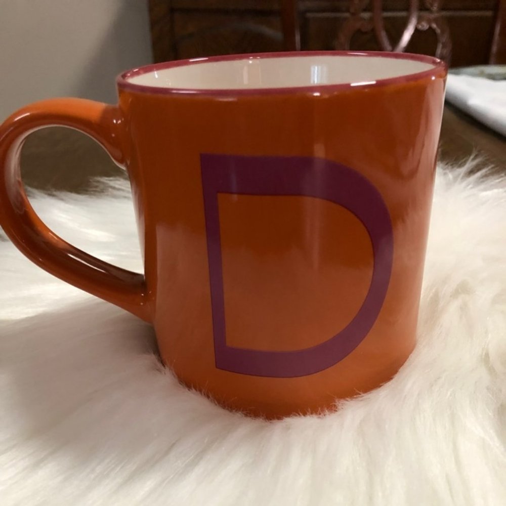 Large Orange Monogram Mug "D"